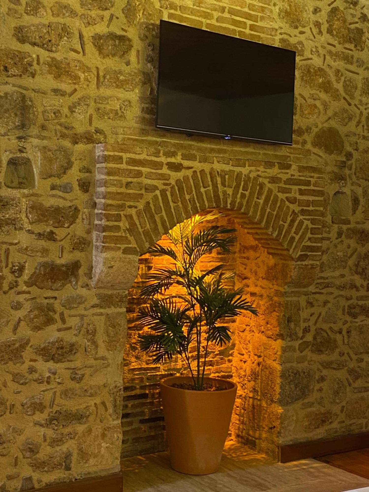 Ulivo Hotel Анталия Екстериор снимка